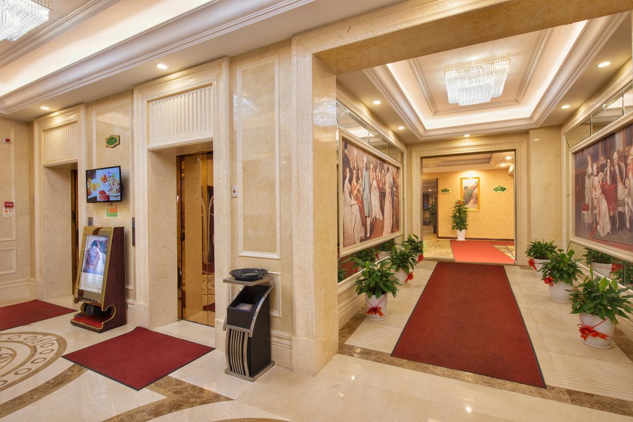 Vienna Hotel Jinshan New City Wanda Plaza Екстер'єр фото