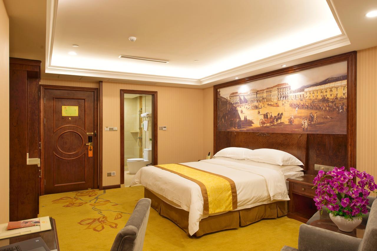 Vienna Hotel Jinshan New City Wanda Plaza Екстер'єр фото