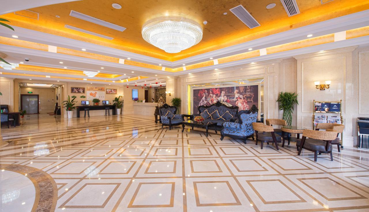 Vienna Hotel Jinshan New City Wanda Plaza Екстер'єр фото