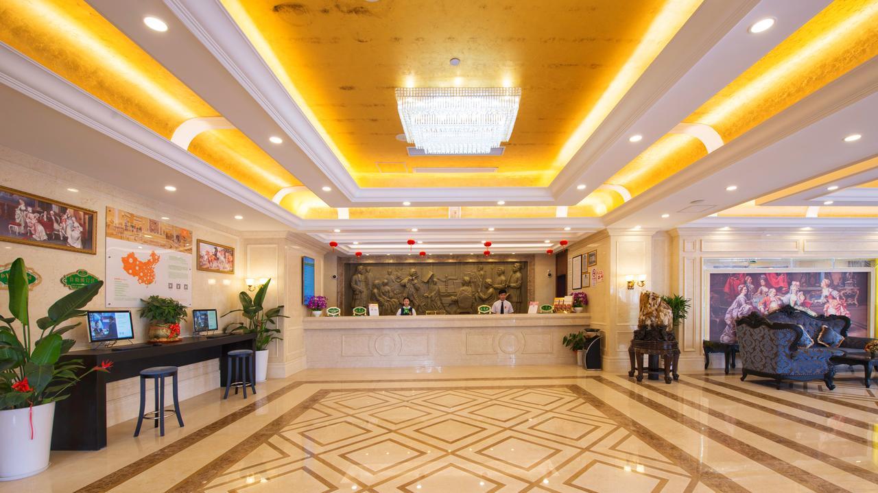 Vienna Hotel Jinshan New City Wanda Plaza Екстер'єр фото