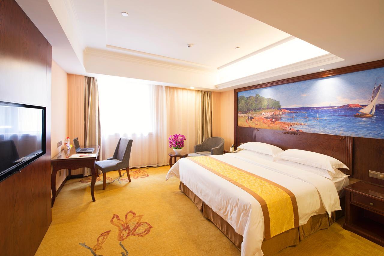 Vienna Hotel Jinshan New City Wanda Plaza Екстер'єр фото