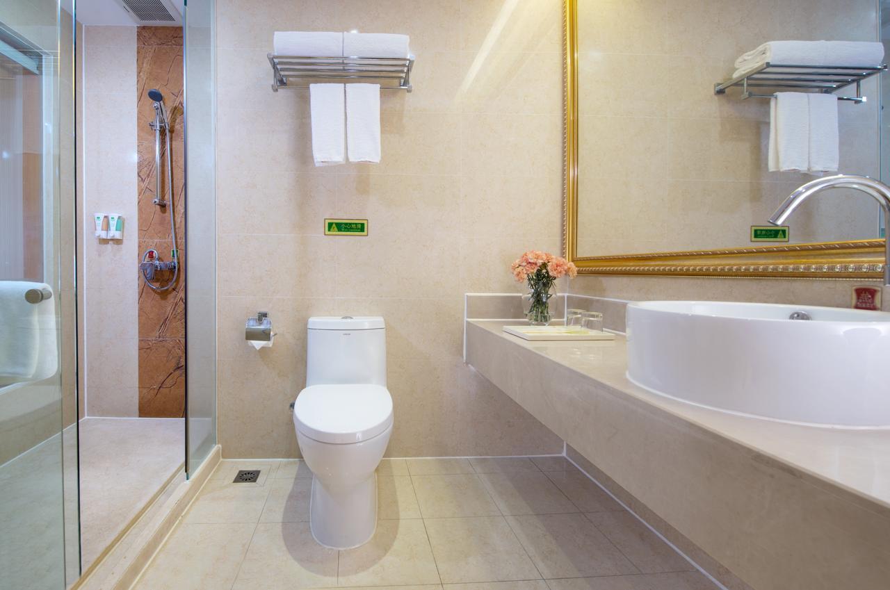 Vienna Hotel Jinshan New City Wanda Plaza Екстер'єр фото